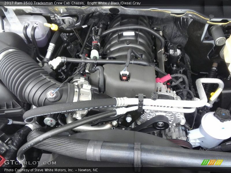 Bright White / Black/Diesel Gray 2017 Ram 3500 Tradesman Crew Cab Chassis