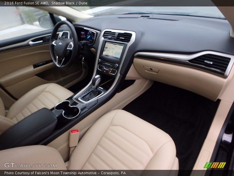 Shadow Black / Dune 2016 Ford Fusion SE AWD