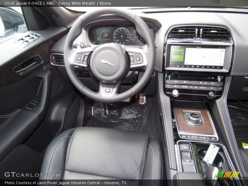 Yulong White Metallic / Ebony 2018 Jaguar F-PACE S AWD