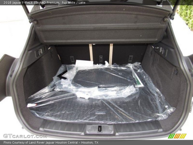 Fuji White / Latte 2018 Jaguar F-PACE 35t AWD Premium