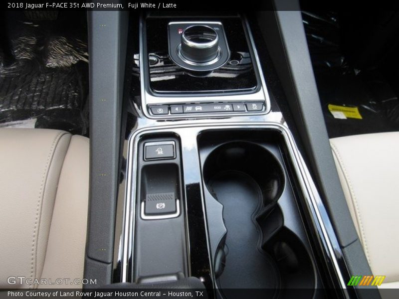 Controls of 2018 F-PACE 35t AWD Premium