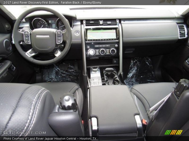 Farallon Black / Ebony/Ebony 2017 Land Rover Discovery First Edition