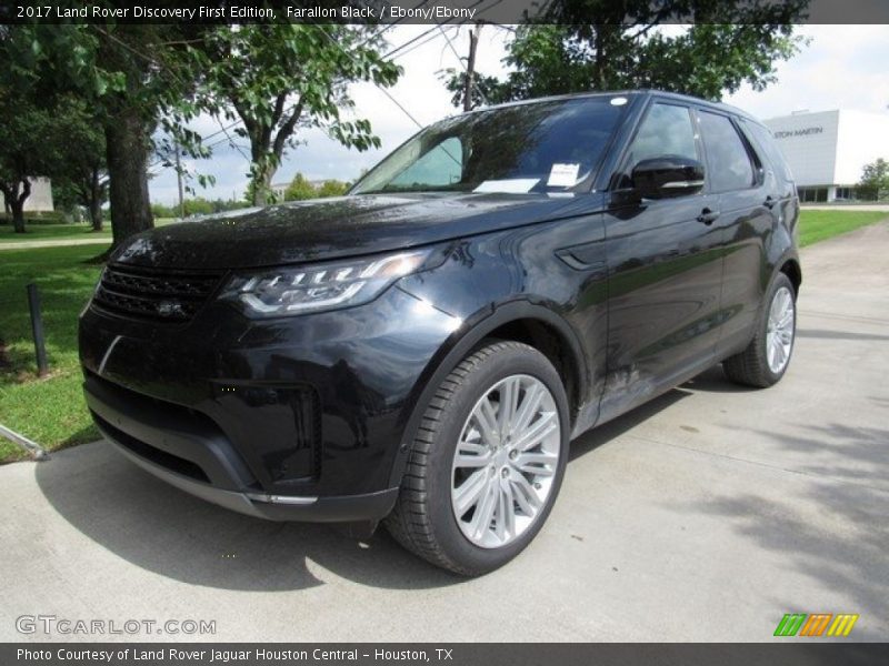 Farallon Black / Ebony/Ebony 2017 Land Rover Discovery First Edition