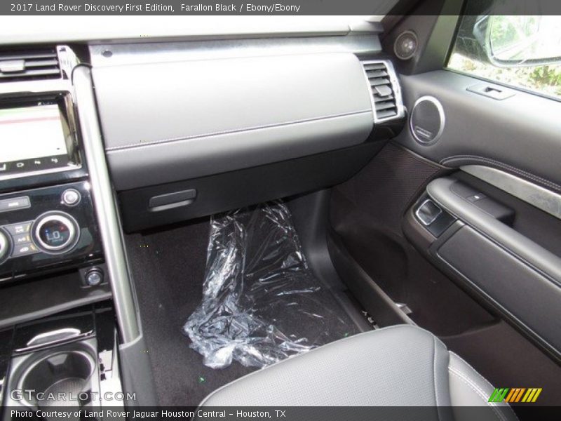 Farallon Black / Ebony/Ebony 2017 Land Rover Discovery First Edition