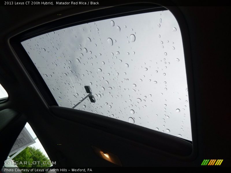 Matador Red Mica / Black 2013 Lexus CT 200h Hybrid
