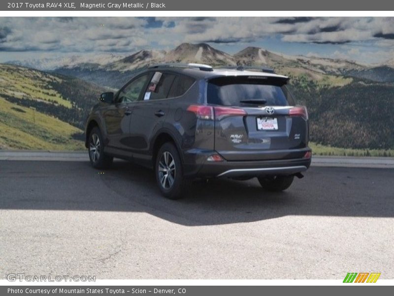Magnetic Gray Metallic / Black 2017 Toyota RAV4 XLE