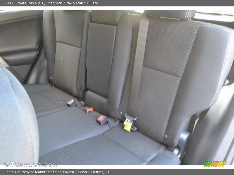 Magnetic Gray Metallic / Black 2017 Toyota RAV4 XLE