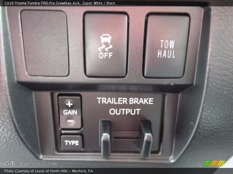 Super White / Black 2016 Toyota Tundra TRD Pro CrewMax 4x4