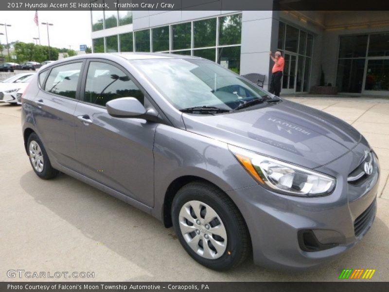 Triathlon Gray / Gray 2017 Hyundai Accent SE Hatchback