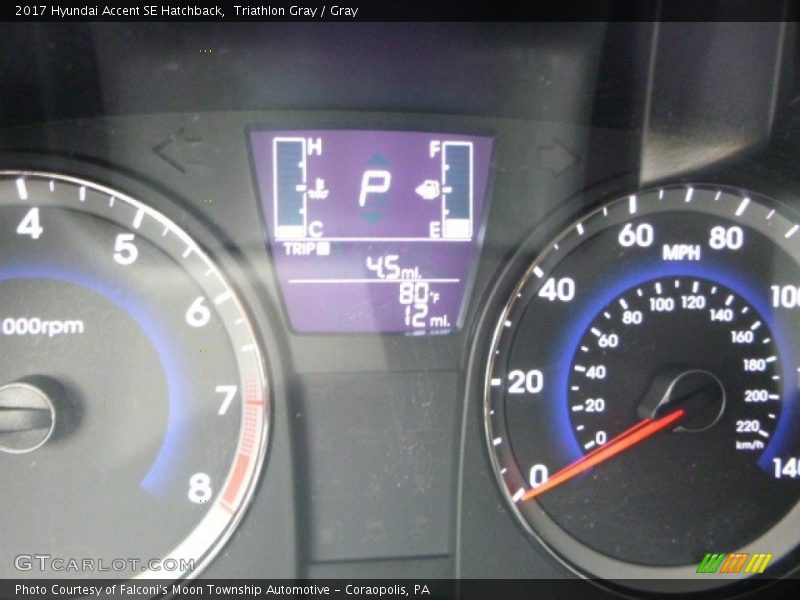 Triathlon Gray / Gray 2017 Hyundai Accent SE Hatchback
