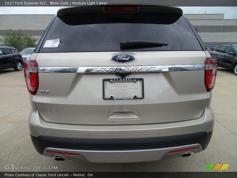 White Gold / Medium Light Camel 2017 Ford Explorer XLT