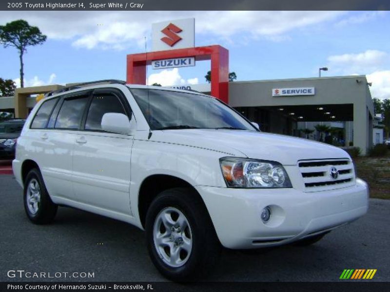 Super White / Gray 2005 Toyota Highlander I4