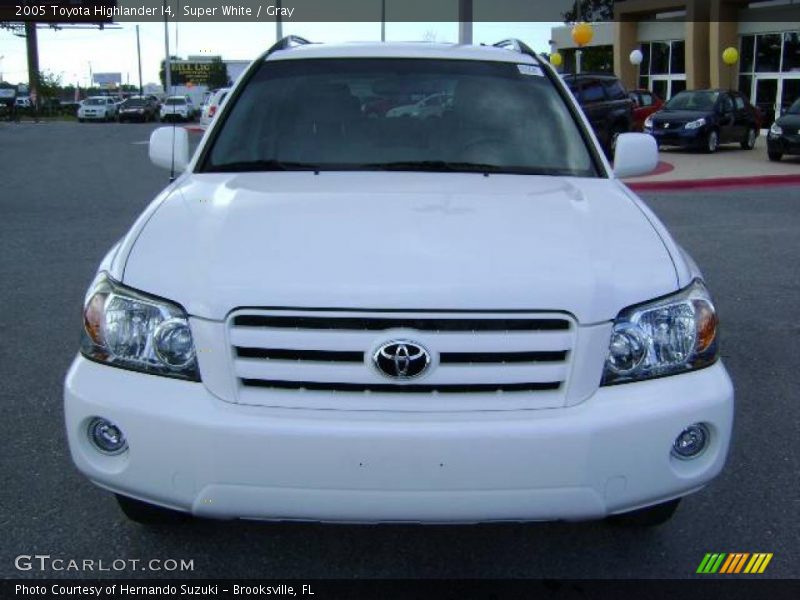 Super White / Gray 2005 Toyota Highlander I4