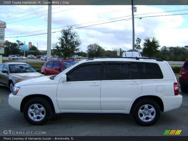 Super White / Gray 2005 Toyota Highlander I4