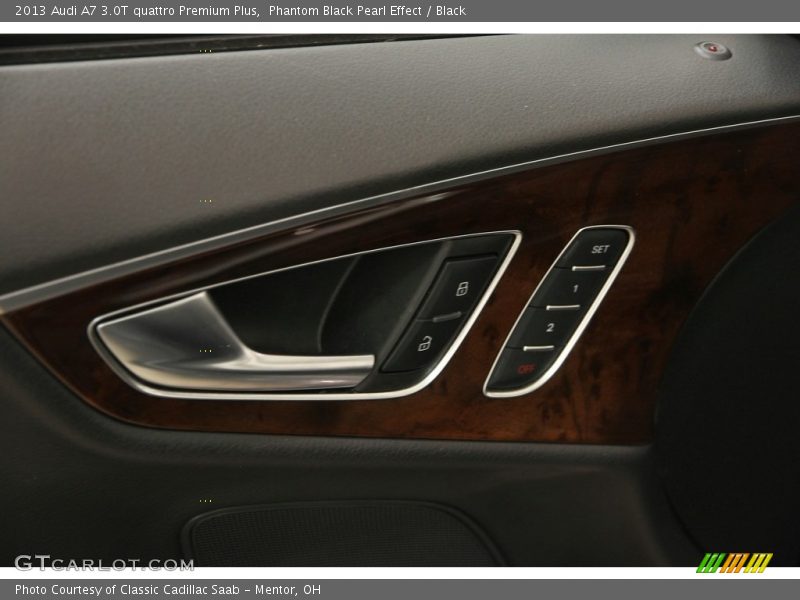 Phantom Black Pearl Effect / Black 2013 Audi A7 3.0T quattro Premium Plus
