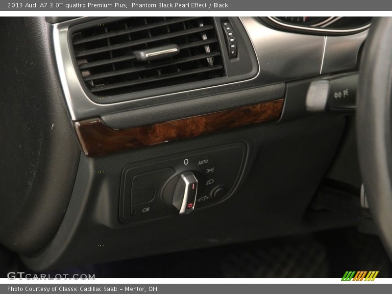 Phantom Black Pearl Effect / Black 2013 Audi A7 3.0T quattro Premium Plus