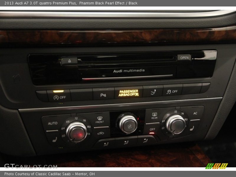 Phantom Black Pearl Effect / Black 2013 Audi A7 3.0T quattro Premium Plus
