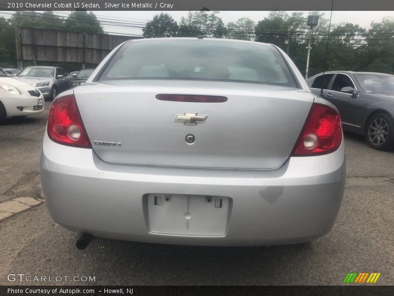 Silver Ice Metallic / Gray 2010 Chevrolet Cobalt LS Sedan