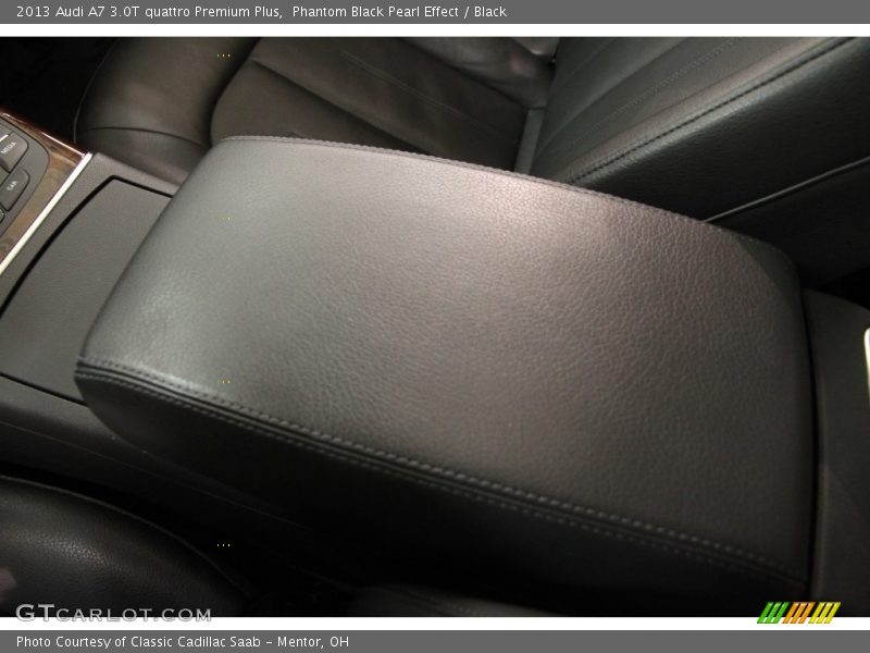 Phantom Black Pearl Effect / Black 2013 Audi A7 3.0T quattro Premium Plus
