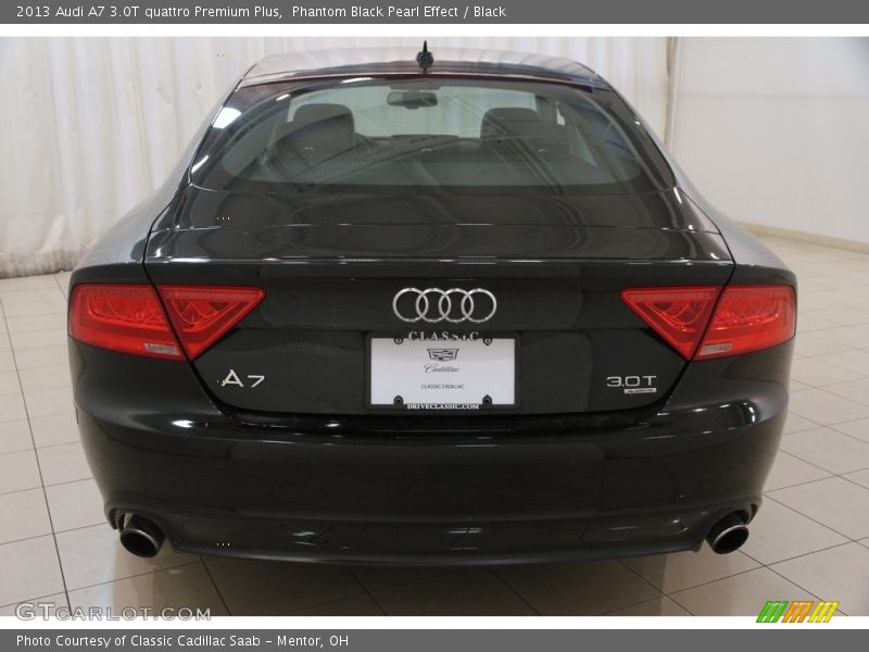 Phantom Black Pearl Effect / Black 2013 Audi A7 3.0T quattro Premium Plus