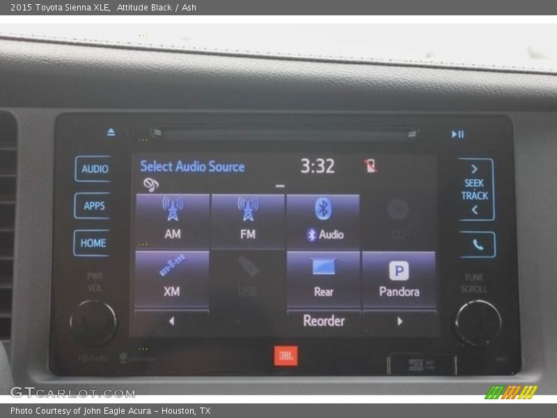 Attitude Black / Ash 2015 Toyota Sienna XLE