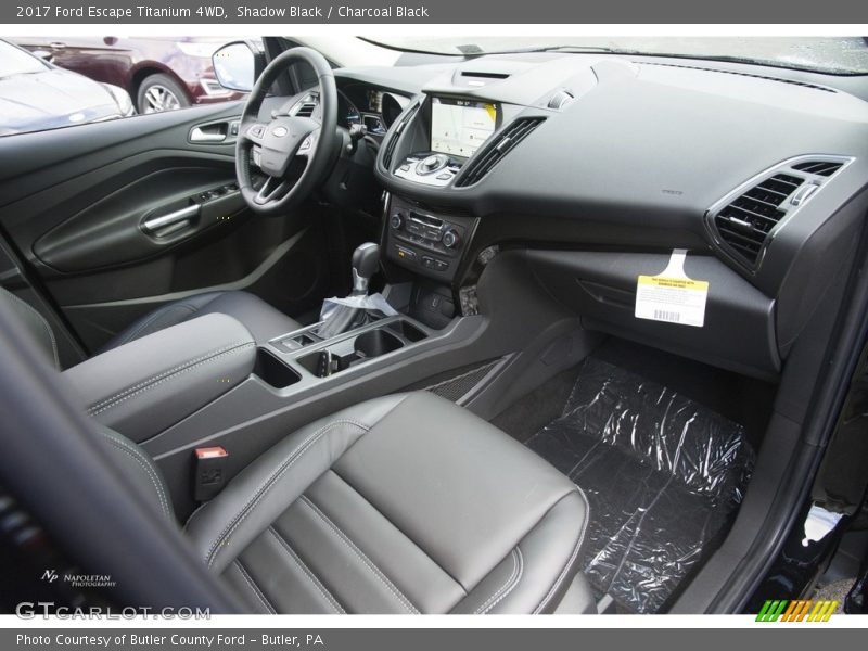 Shadow Black / Charcoal Black 2017 Ford Escape Titanium 4WD