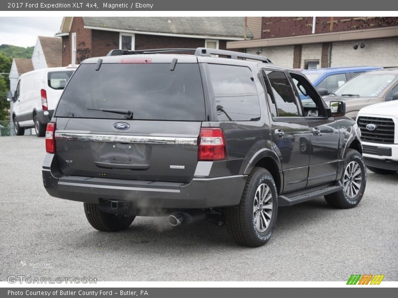 Magnetic / Ebony 2017 Ford Expedition XLT 4x4