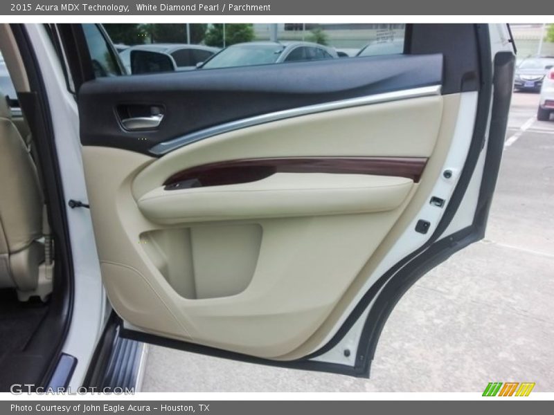 White Diamond Pearl / Parchment 2015 Acura MDX Technology