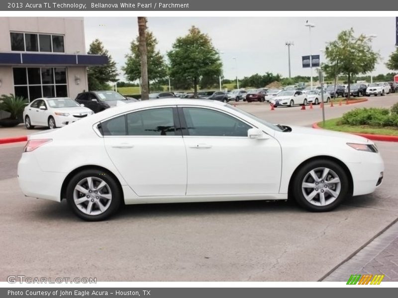 Bellanova White Pearl / Parchment 2013 Acura TL Technology