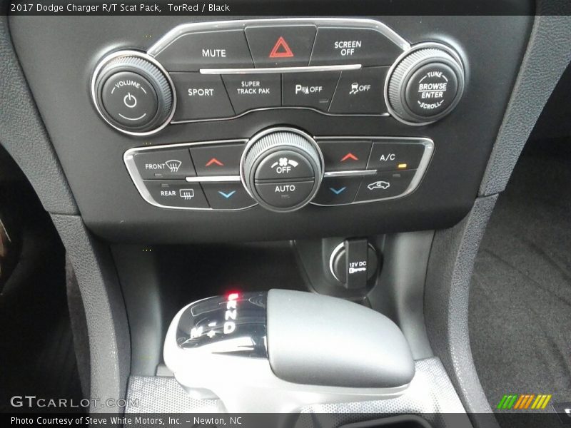 TorRed / Black 2017 Dodge Charger R/T Scat Pack