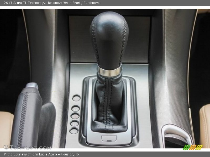 Bellanova White Pearl / Parchment 2013 Acura TL Technology