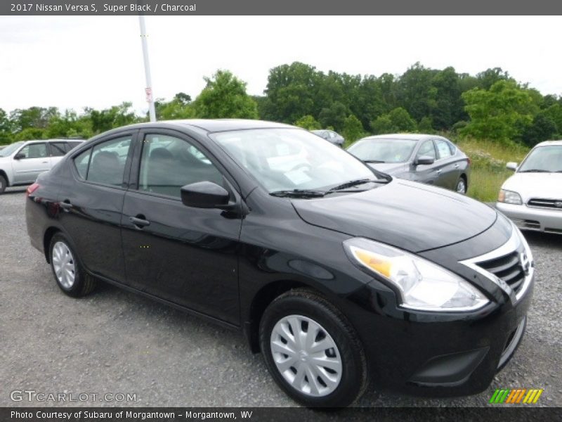 Super Black / Charcoal 2017 Nissan Versa S