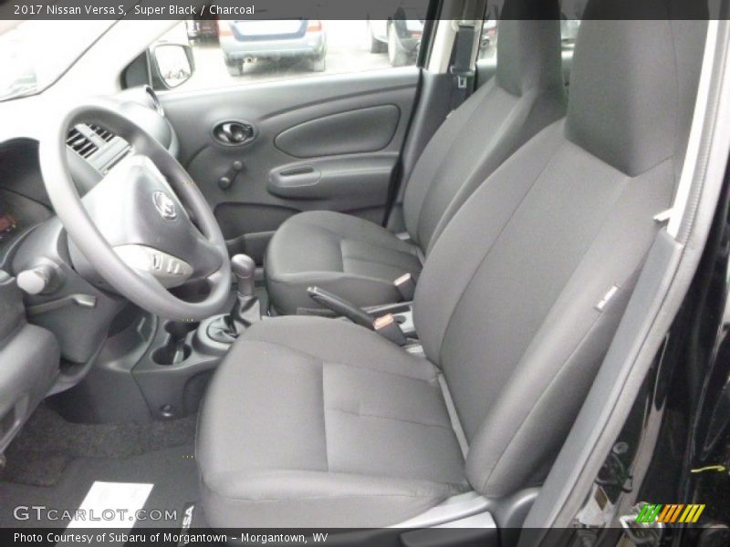 Super Black / Charcoal 2017 Nissan Versa S