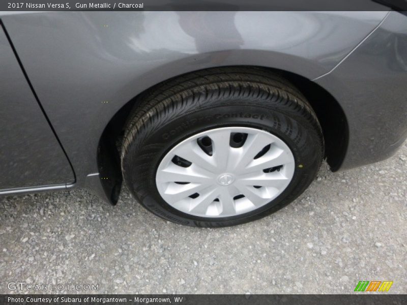 Gun Metallic / Charcoal 2017 Nissan Versa S