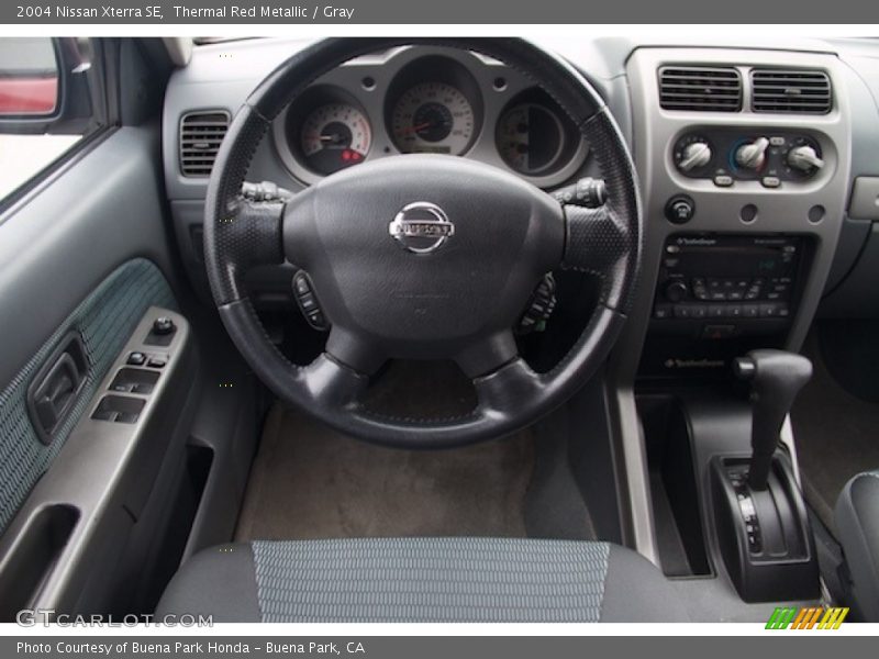 Thermal Red Metallic / Gray 2004 Nissan Xterra SE