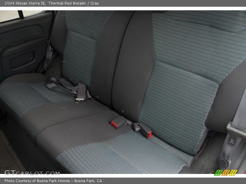 Thermal Red Metallic / Gray 2004 Nissan Xterra SE