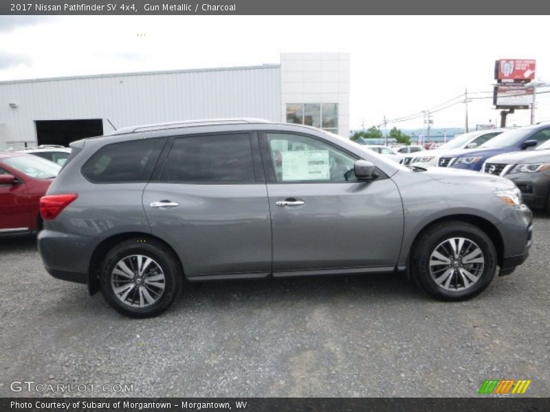 Gun Metallic / Charcoal 2017 Nissan Pathfinder SV 4x4
