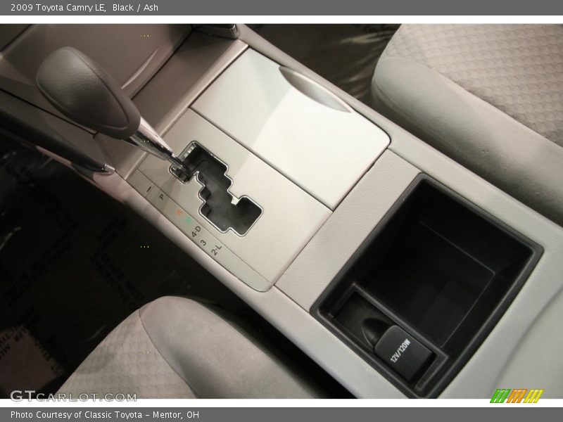 Black / Ash 2009 Toyota Camry LE