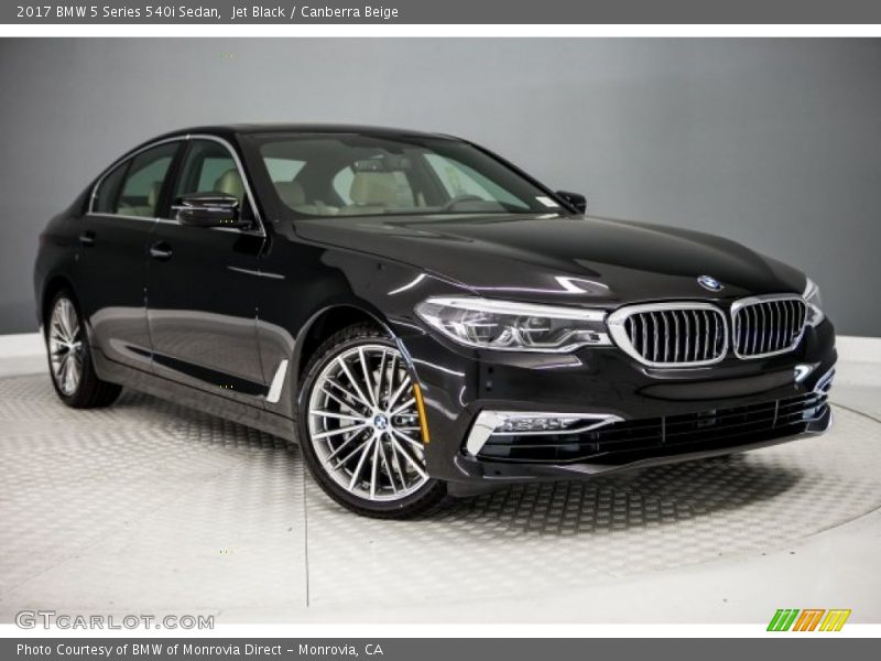 Jet Black / Canberra Beige 2017 BMW 5 Series 540i Sedan