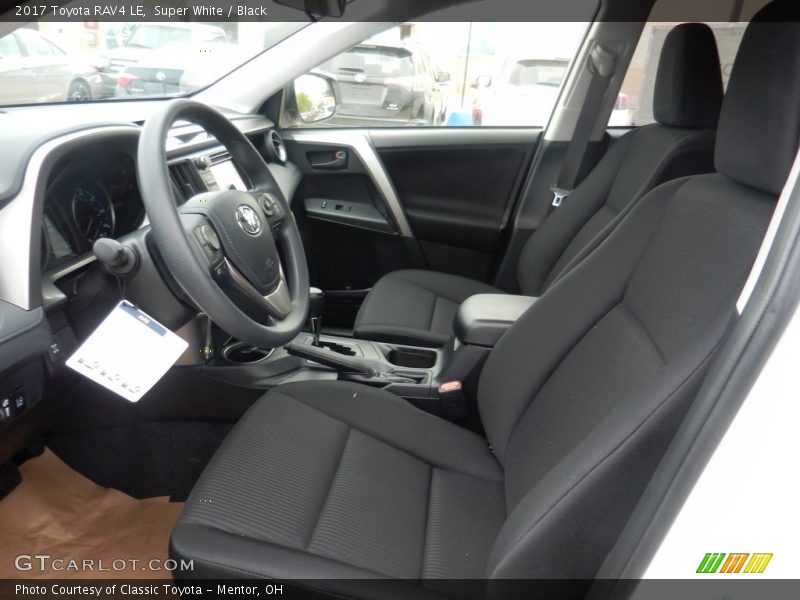 Super White / Black 2017 Toyota RAV4 LE
