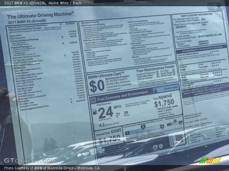 Alpine White / Black 2017 BMW X3 sDrive28i