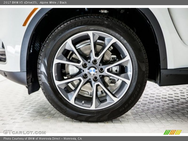 Alpine White / Black 2017 BMW X5 sDrive35i
