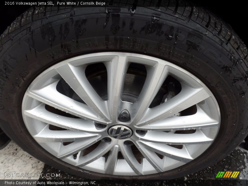 Pure White / Cornsilk Beige 2016 Volkswagen Jetta SEL