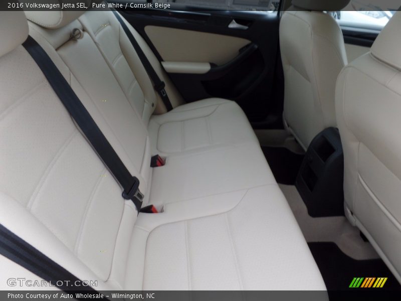 Pure White / Cornsilk Beige 2016 Volkswagen Jetta SEL