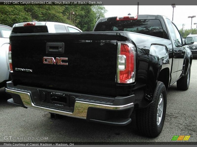 Onyx Black / Jet Black/­Dark Ash 2017 GMC Canyon Extended Cab