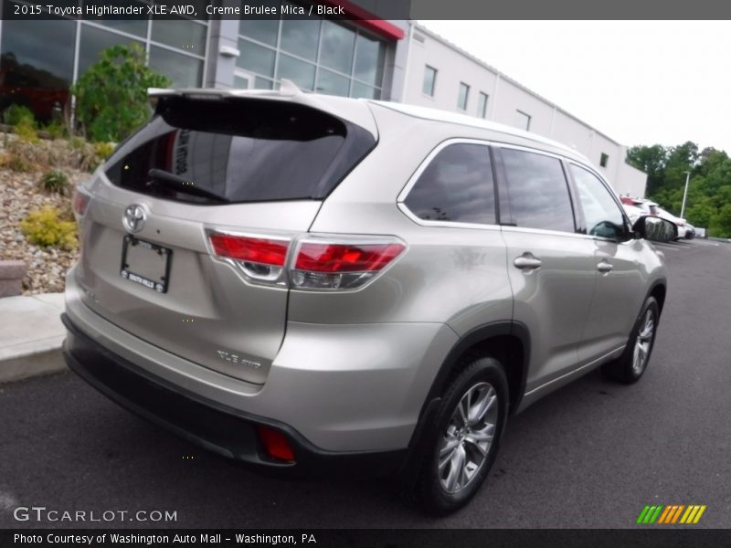 Creme Brulee Mica / Black 2015 Toyota Highlander XLE AWD