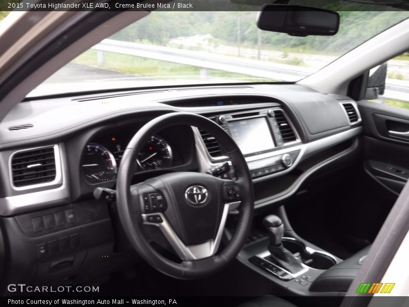 Creme Brulee Mica / Black 2015 Toyota Highlander XLE AWD