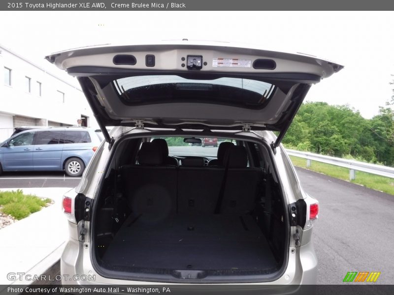 Creme Brulee Mica / Black 2015 Toyota Highlander XLE AWD