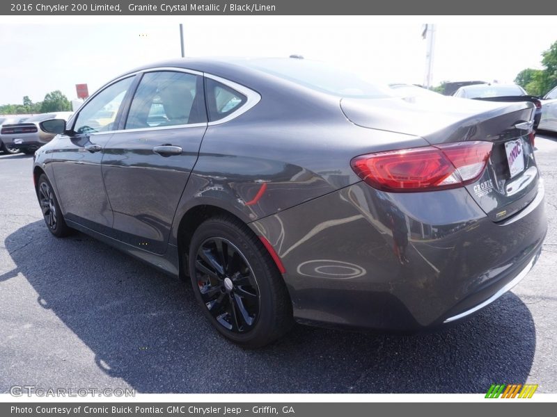 Granite Crystal Metallic / Black/Linen 2016 Chrysler 200 Limited