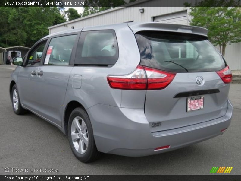Silver Sky Metallic / Ash 2017 Toyota Sienna L